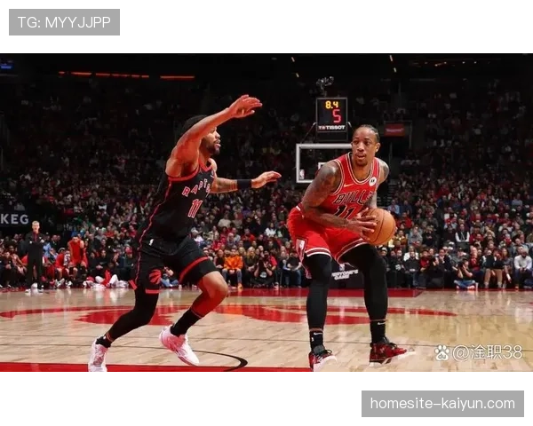 德罗赞古典中距离打法延续 公牛得分手关键技术稳定性